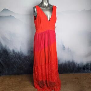NWT Harlyn Pleated Mix Media Colorblock Evening Dress | Women's L